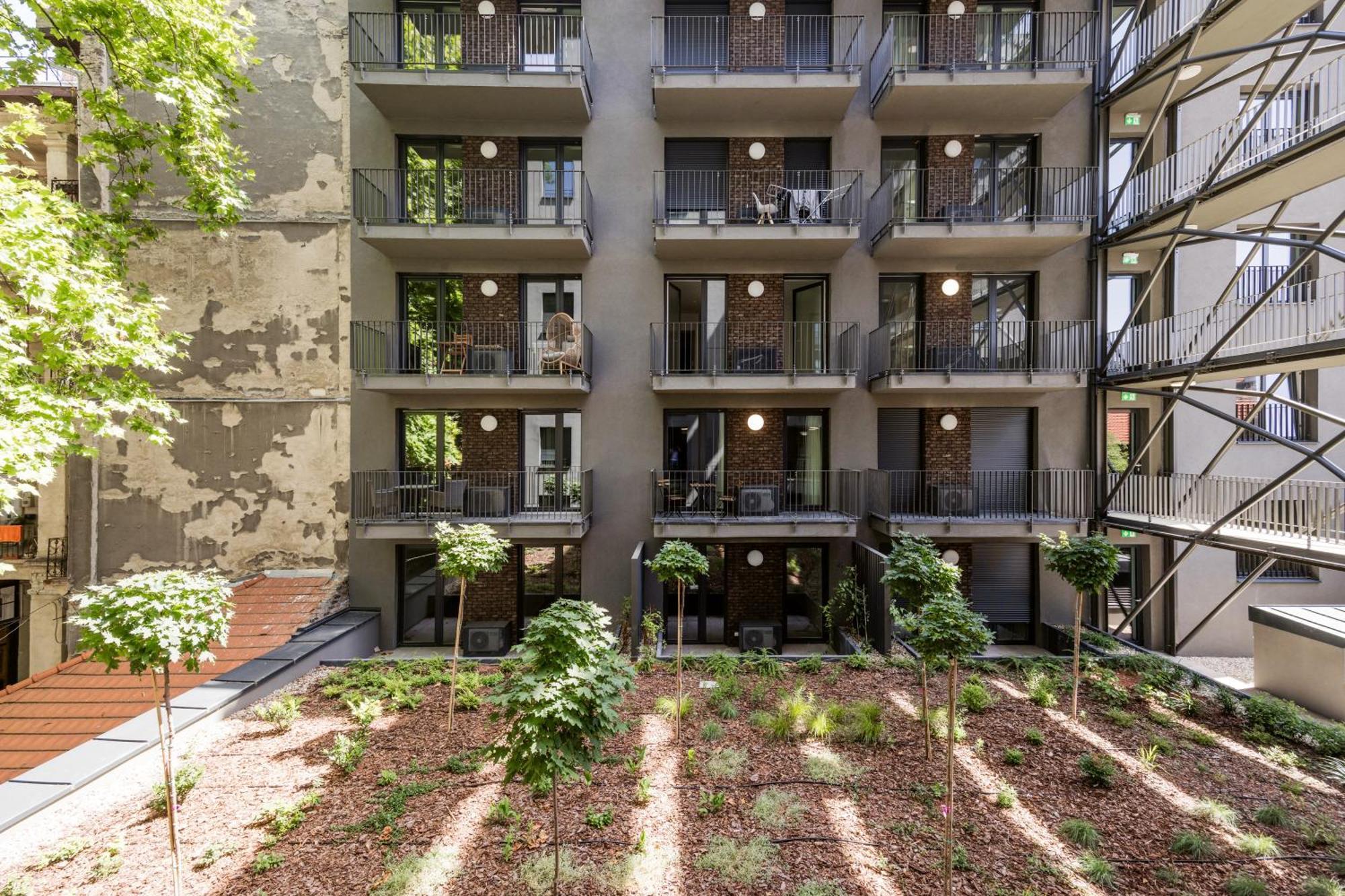 Sleek With Balcony And Parking Apartment *